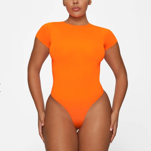 SKIMS bodysuit - Picture 2 of 4
